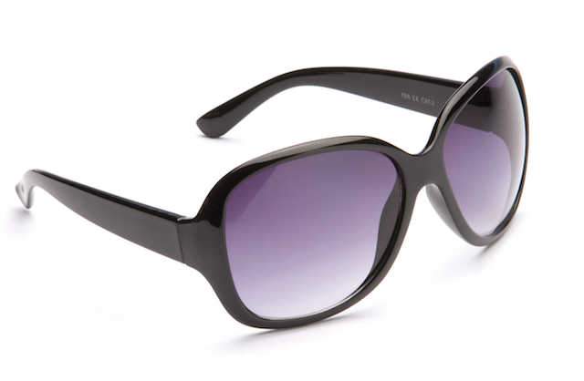 Eyelevel-UK Kate oversized ladies sunglasses with a black frame and grey gradient lenses for UV400 protection.
