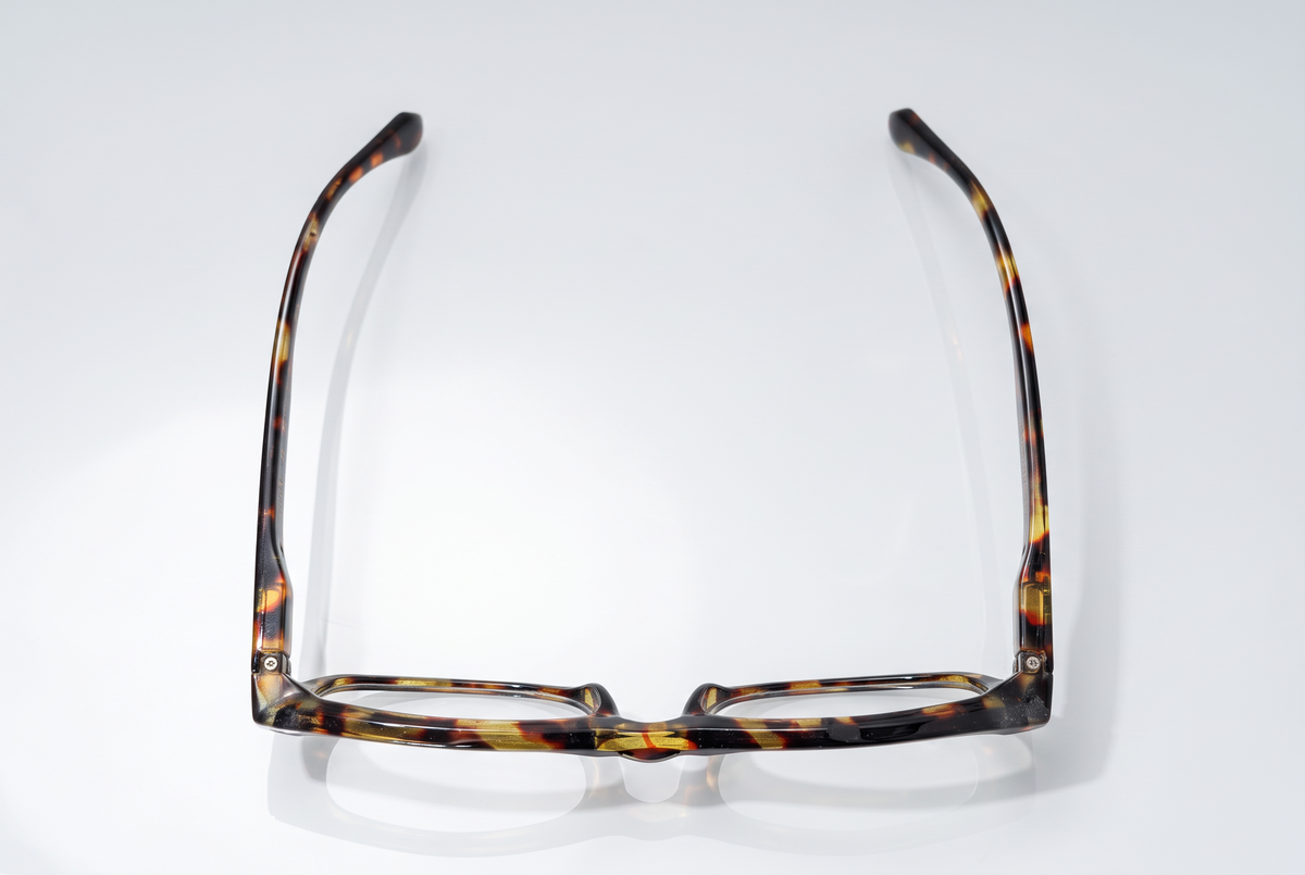Eyelevel-UK Lancaster brown tortoiseshell square reading glasses with clear magnifying lenses viewed from above