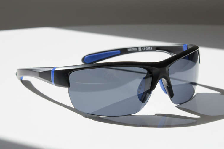 Matrix Black/Blue Polycarbonate Sports