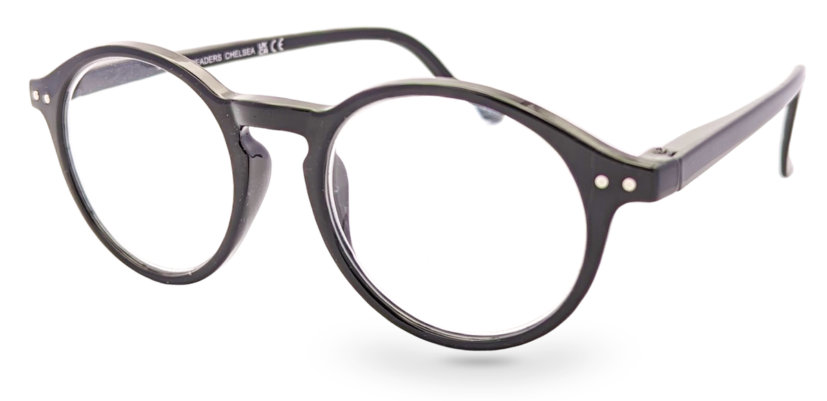 Eyelevel-UK Chelsea reading glasses with a classic black round plastic frame and clear magnifying lenses